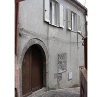 Schönes Reihenhaus in Liberi - 68.000,00 EUR Kaufpreis, ca.  230,00 m² Wohnfläche in Liberi (PLZ: 81040)