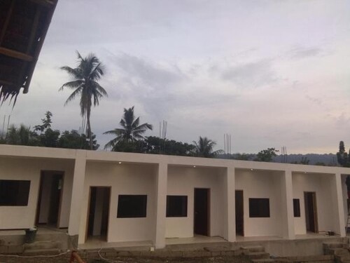 Bild 2 - 12 Zimmer Einfamilienhaus zum Kaufen in Badian