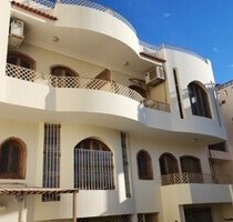 Großzügiges Mehrfamilienhaus mit 4 Duplex-Wohnungen Studio - Hurghada Großzügiges Mehrfamilienhaus mit 4 Duplex-Wohnungen Studio - Hurghada