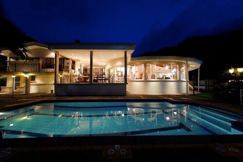 Bild 1 - Herrschaftssitz in den Hügeln von Costa Rica