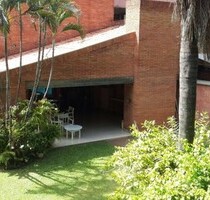 Ein bebautes Grundstück in Asunción - Asunción / Paraguay