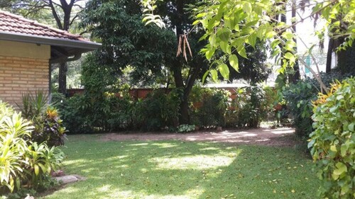 Bild 2 - 5 Zimmer Einfamilienhaus zum Kaufen in Asunción / Paraguay