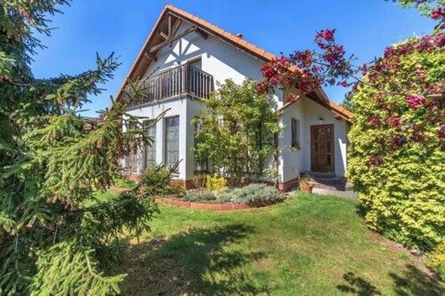 Bild 1 - Geräumiges Einfamilienhaus in der Nähe von Hradec Králové