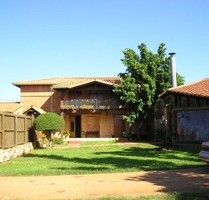 Modernes Einfamilienwohnhaus in Paraguay - San Lorenzo