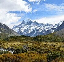 Wunderschoenes EFH mit Traumsicht auf die umliegenden Berge - Konitsa
