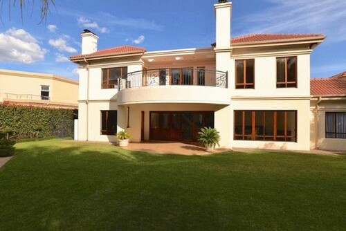 Bild 4 - Einfamilienhaus mit 330,00 m² in Pretoria zum Kaufen