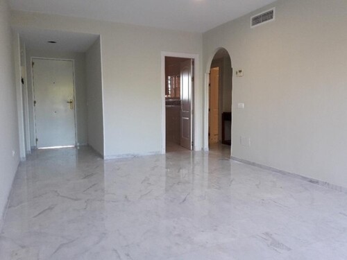 Bild 3 - 3 Zimmer Etagenwohnung in Marbella