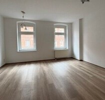 2-Zimmer Hochparterre Wohnung gut geschnitten - Zwickau