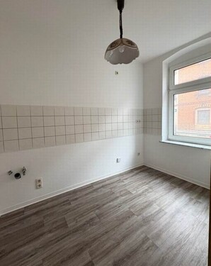 Bild 3 - Mehrfamilienhaus, Wohnhaus in Zwickau