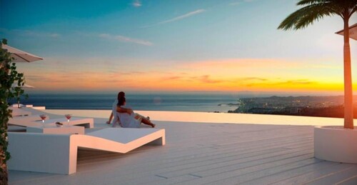 Bild 2 - 4 Zimmer Etagenwohnung zum Kaufen in Fuengirola