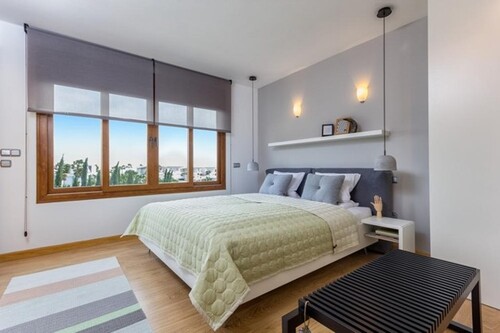 Bild 2 - 4 Zimmer Einfamilienhaus zum Kaufen in Fuengirola