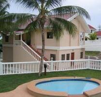 Traumvilla mit Pool - 120.000,00 EUR Kaufpreis, ca.  350,00 m² Wohnfläche in Alcoy (PLZ: 6023)