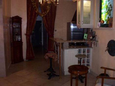 Bild 3 - 4 Zimmer Etagenwohnung in Kraków