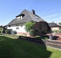 Modernes Einfamilienhaus mit Wellnessgarten Pool Whirlpool - Syke