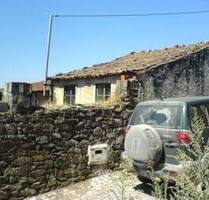 Naturstein-Dorfhaus mit lauschigem Innenhof - Vilas de Pedro
