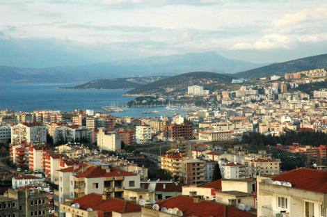 Bild 3 - 4 Zimmer Etagenwohnung in Izmir