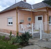 Wohnhaus in Südungarn, in der Nähe Pécs, zu verkaufen - Hidas