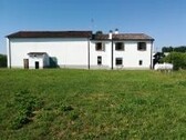 Bild 2 - 10 Zimmer Einfamilienhaus zum Kaufen in Piubega (MN)
