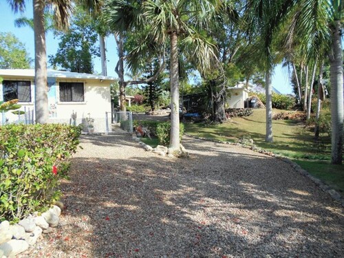 Bild 3 - 18 Zimmer Einfamilienhaus in Sosua