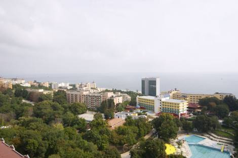 Bild 1 - A newly built luxury residential complex