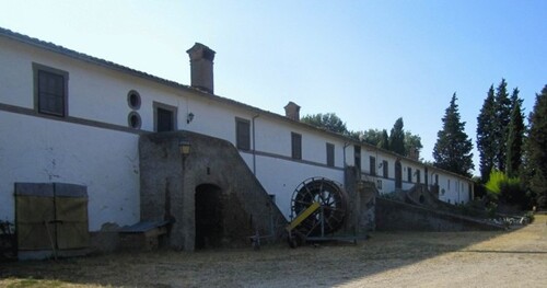 Bild 3 - 20 Zimmer Einfamilienhaus in alviano