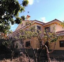 Großes Landhaus mit Grundstück von über 8000. - Gáldar