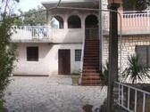 Bild 2 - 5 Zimmer Einfamilienhaus zum Kaufen in Omisalj
