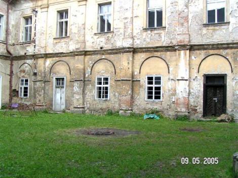 Bild 4 - Villa mit 4.760,00 m² in Pohled zum Kaufen