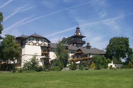 Bild 1 - Luxuriöses Schlosshotel - Sanatorium *** - billig