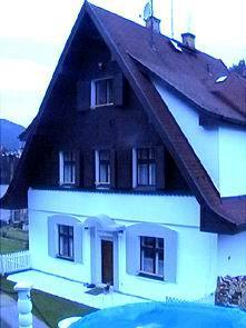 Bild 1 - Schöne dreistockige Pension in Kurort Karlsbad