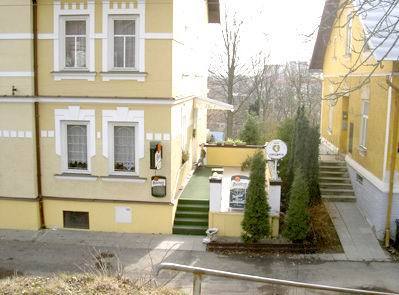 Bild 3 - 8 Zimmer Einfamilienhaus in Marienbad
