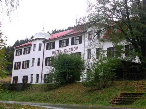 Bild 4 - Einfamilienhaus mit 2.653,00 m² in Mähren zum Kaufen