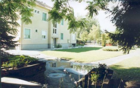 Bild 1 - 14 Zimmer Pension am Plattensee in Siofok