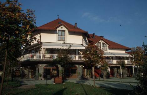 Bild 2 - 13 Zimmer Einfamilienhaus zum Kaufen in Podnart