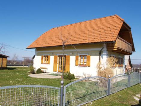 Bild 2 - 4 Zimmer Einfamilienhaus zum Kaufen in Velika Nedelja