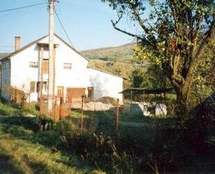 Billige Betriebsgebäude mit Grundstück - Rimavska Sobota