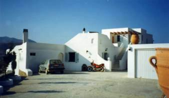 Bild 1 - Villa mit Separathaus und panoramischer Sicht auf PAROS