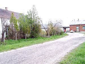 Bild 1 - Idealer Firmenbaugrund da Eisenbahnanschluß