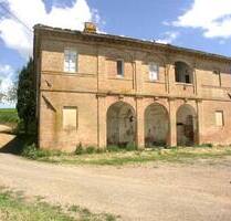 Landsitz in 1a Panorama- Lage zu sanieren - Buonconvento