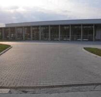 Produktions-, Lager-, Büro-Gebäude - Brzeg