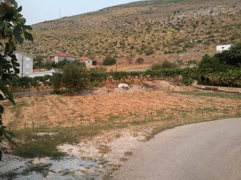 Bild 3 - Grundstück in Trogir