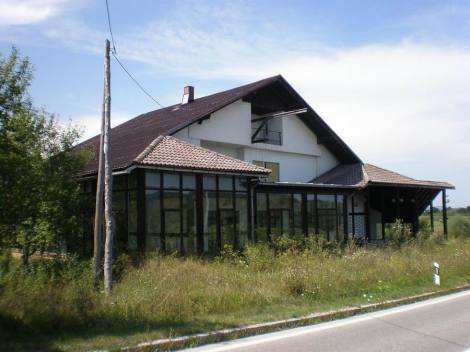 Bild 1 - Einfamilienhaus mit Gaststätte in Kroatien