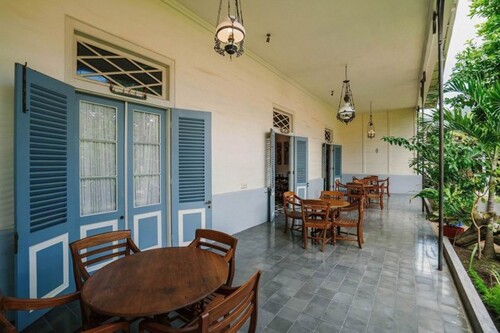 Bild 3 - 7 Zimmer Einfamilienhaus in Banda Neira