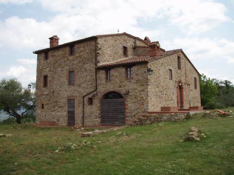 Bild 2 - 12 Zimmer Einfamilienhaus zum Kaufen in Montegiove