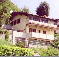 2-Familienhaus an ruhiger sonniger Lage in der Provinz Como - Pellio Intelvi