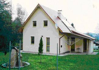Bild 2 - 5 Zimmer Einfamilienhaus zum Kaufen in Hartunkov