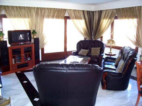 Bild 3 - 8 Zimmer Einfamilienhaus in Serres