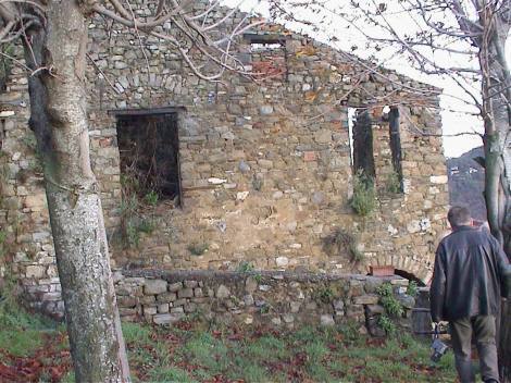 Bild 1 - Antikes Haus in Rekonstruktion mit Meer- Panoramablick