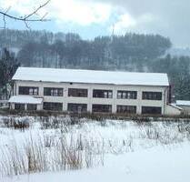 Betriebsgebäude baujahr 1990 sehr gut unterhalten. - Mlade Buky
