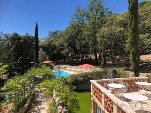Bild 2 - 11 Zimmer Einfamilienhaus zum Kaufen in AVIGNON